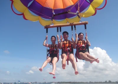 Aventura de deportes acuáticos en Tanjung Benoa Bali G2