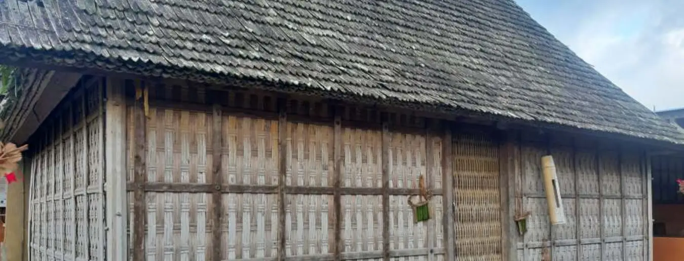 Excursión al Templo de Lempuyang y al Pueblo de Penglipuran en Bali M1 Excursión al Templo de Lempuyang y al Pueblo de Penglipuran en Bali M1