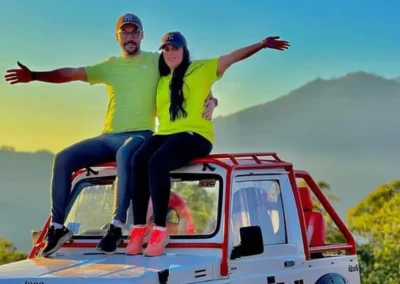 Excursión en Jeep al Monte Batur en Bali G4