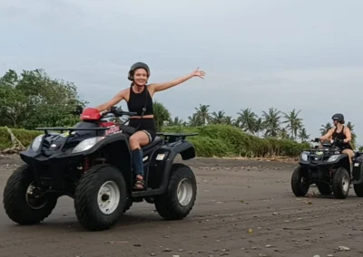 Excursión en Quad ATV por la Playa en Bali G7