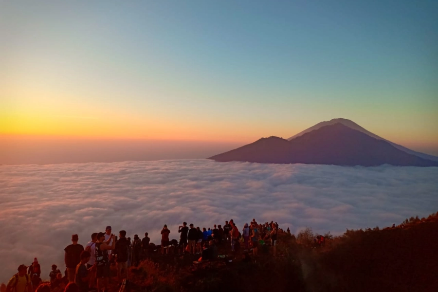 Trekking al amanecer en el Monte Batur Bali G2